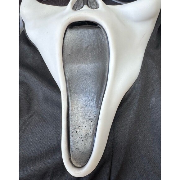 Scream Mask Shroud Easter Unld Fun World Div Ghost Face Glows Dark Rubber - Picture 3 of 5